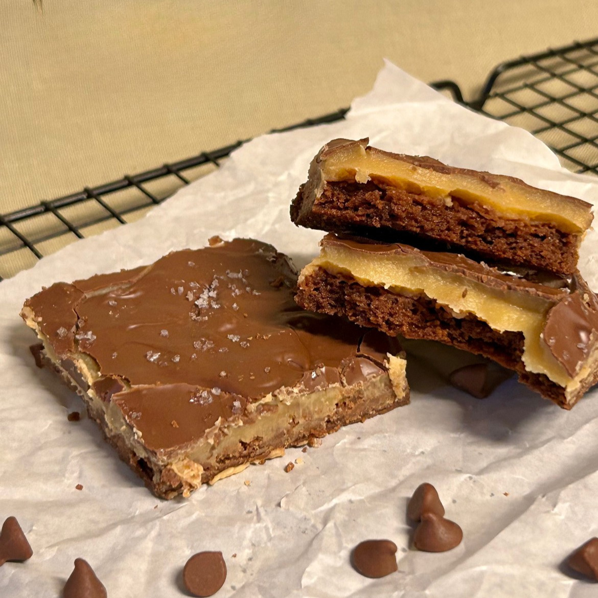 Torta brownie de caramelo salgado